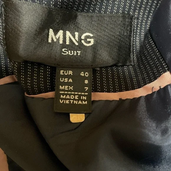 Mango Black Pink Pinstripe Suit Blazer Size 8 Career Business Jacket - Picture 2 of 11